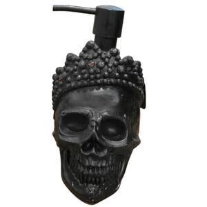 Maisey Mae Queen Black Skull Soap Dispenser – NEW